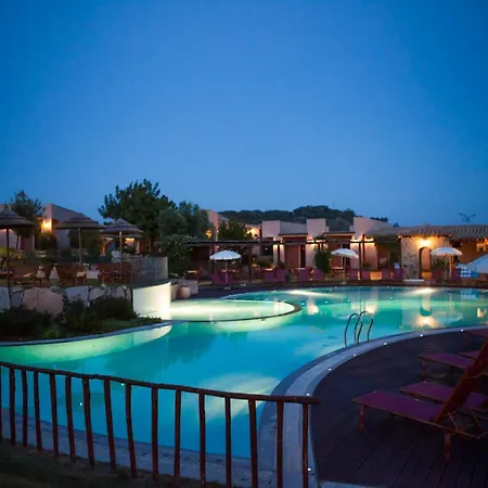 In With Swimming Pool Apartment