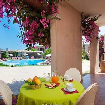 Apartment In With Swimming Pool Villasimius